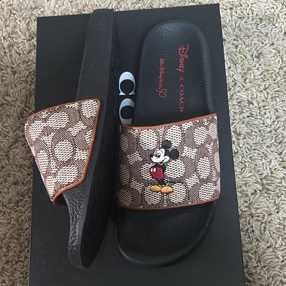 Coach Mickey Mouse Slides - Picture 5 of 5